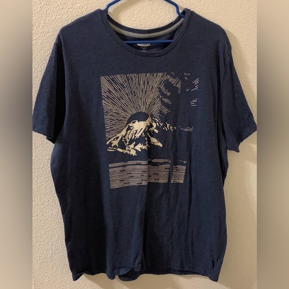 Old Navy soft-washed XXL short sleeve blue crew neck graphic t-shirt - Picture 1 of 2